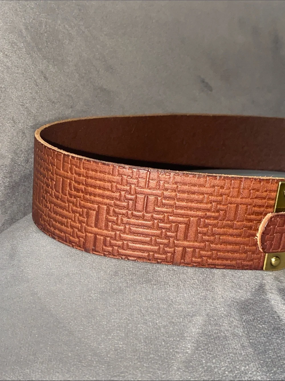 Fossil brand style